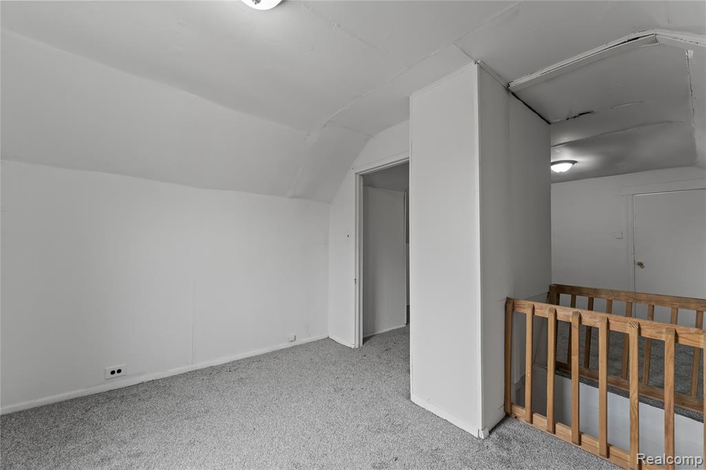 5808 McClellan Street, Detroit, MI 48213 — Photo 15
