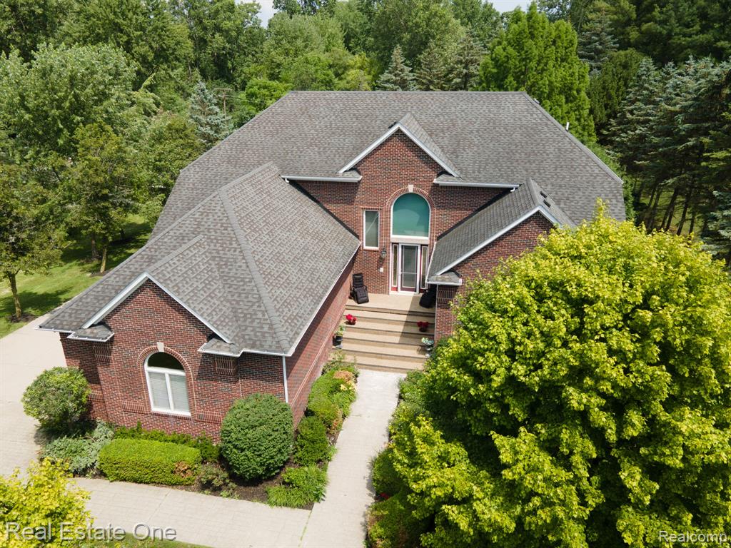 6120 EVANSWOOD Road, Troy, MI, 48085