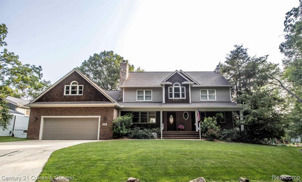 8308 Peninsular Drive, Fenton, MI 48430 — front exterior