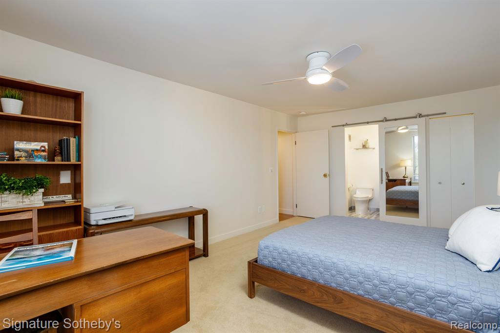 600 W Brown Street, 301, Birmingham, MI 48009 — Photo 13