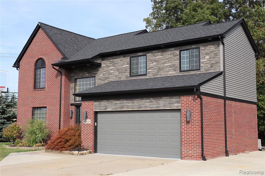 52424 Walnut Drive, Chesterfield, MI 48047 — Photo 2