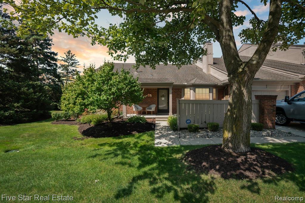 7295 SOMERBY, West Bloomfield, MI — Photo 33