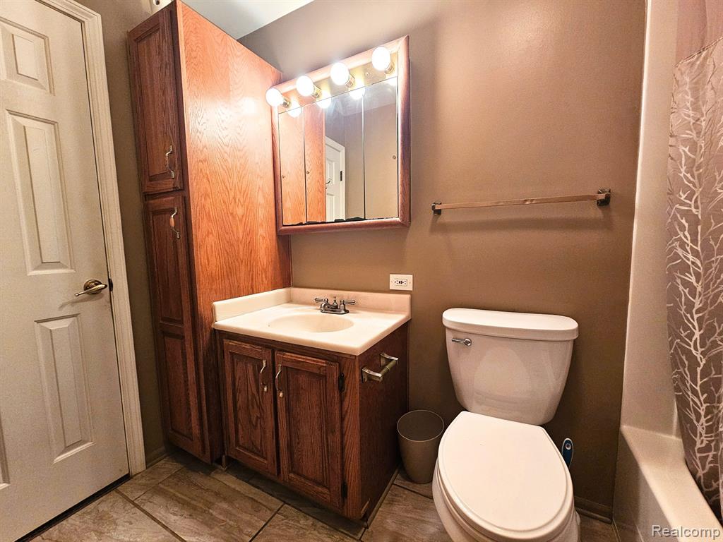 4246 FERDEN Road, New Lothrop, MI 48460 — Photo 17