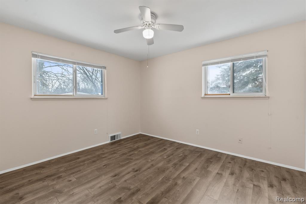 50817 Parsons Drive, Shelby Twp, MI 48317 — Photo 18