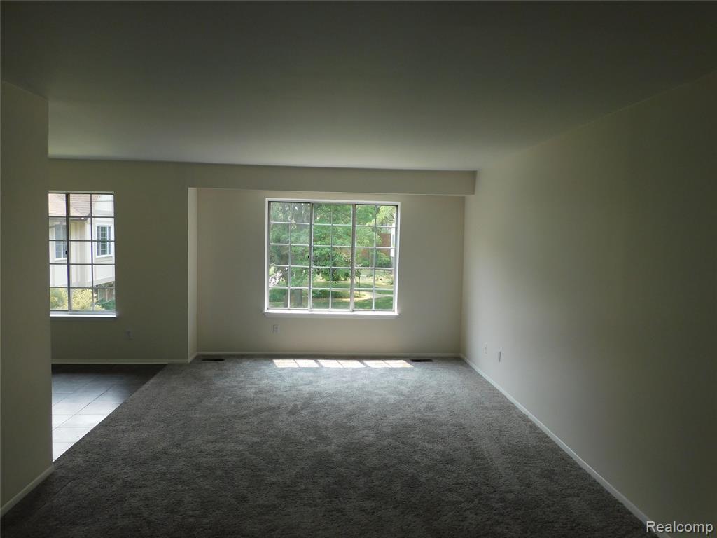 30268 Southfield Road, 229, Southfield, MI 48076 — Photo 4