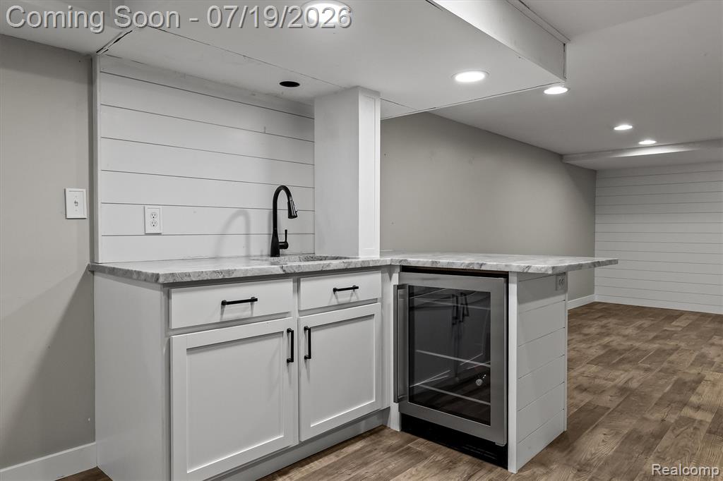 502 W Sunnybrook Drive, Royal Oak, MI 48073 — Photo 29