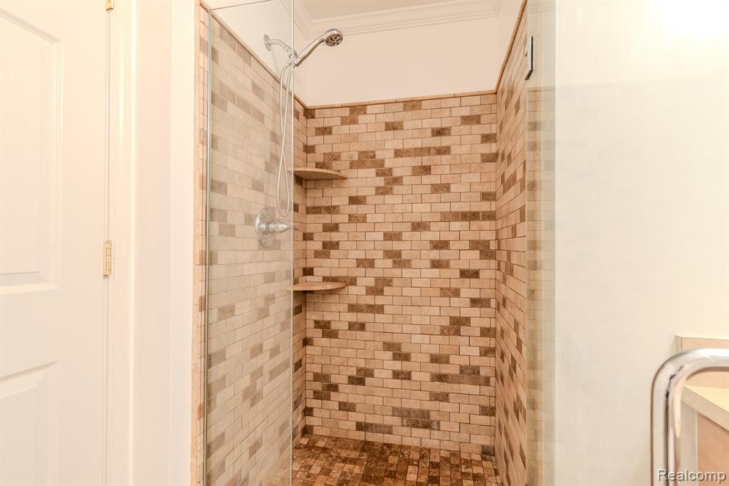 39696 Rockcrest Lane, Northville, MI — Photo 12