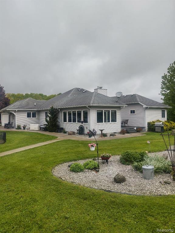 6268 Hazard Road, Fenton, MI 48430 — Photo 3