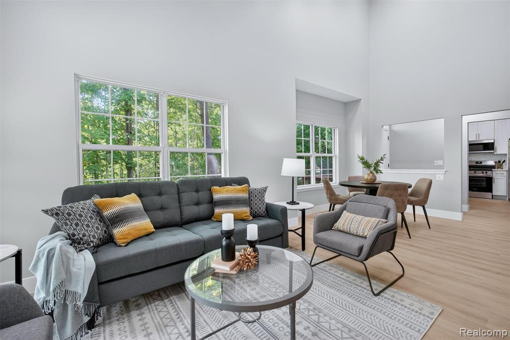 41785 Independence Drive, Novi, MI 48377 — Photo 5