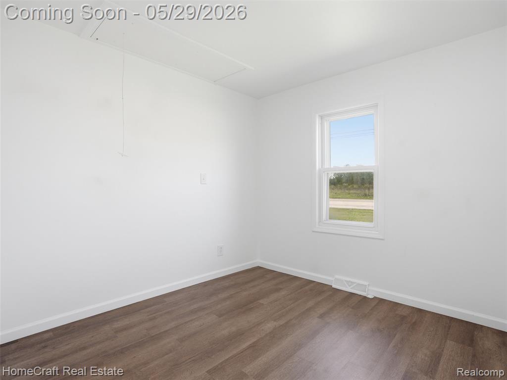 31245 BEVERLY Road, Romulus, MI 48174 — Photo 5