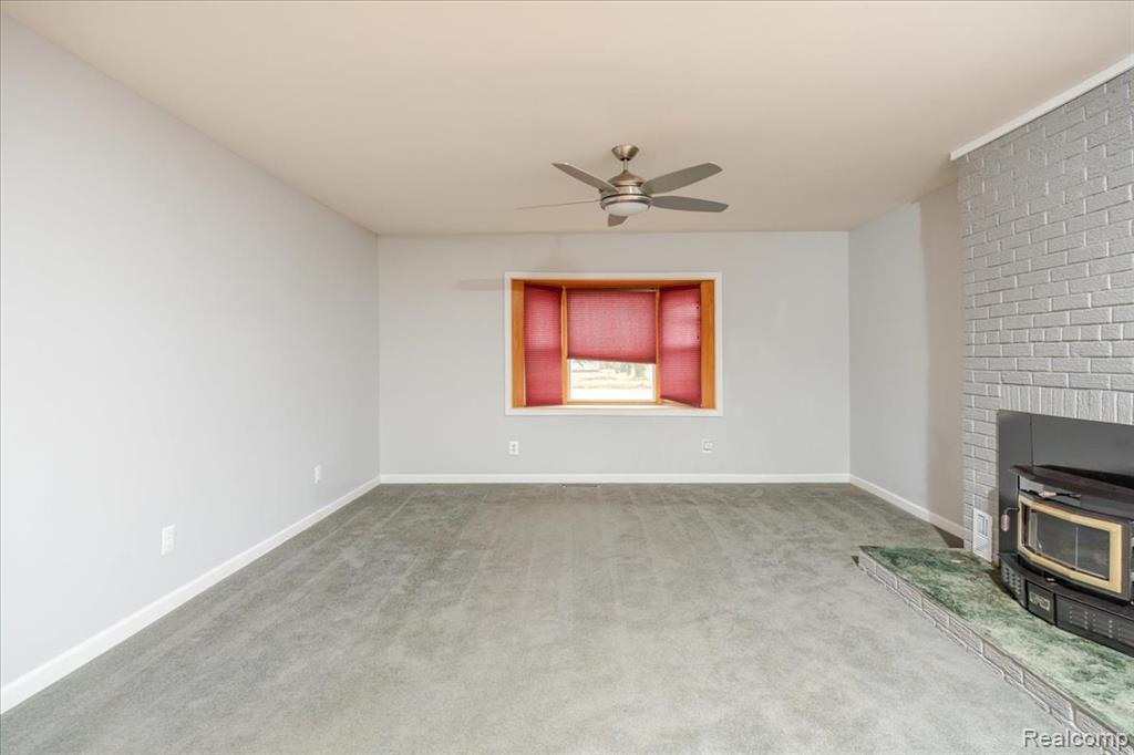 30362 West Road, New Boston, MI 48164 — Photo 11
