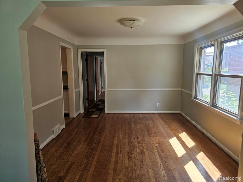 5240 Harvard Road, Detroit, MI 48224 — Photo 7