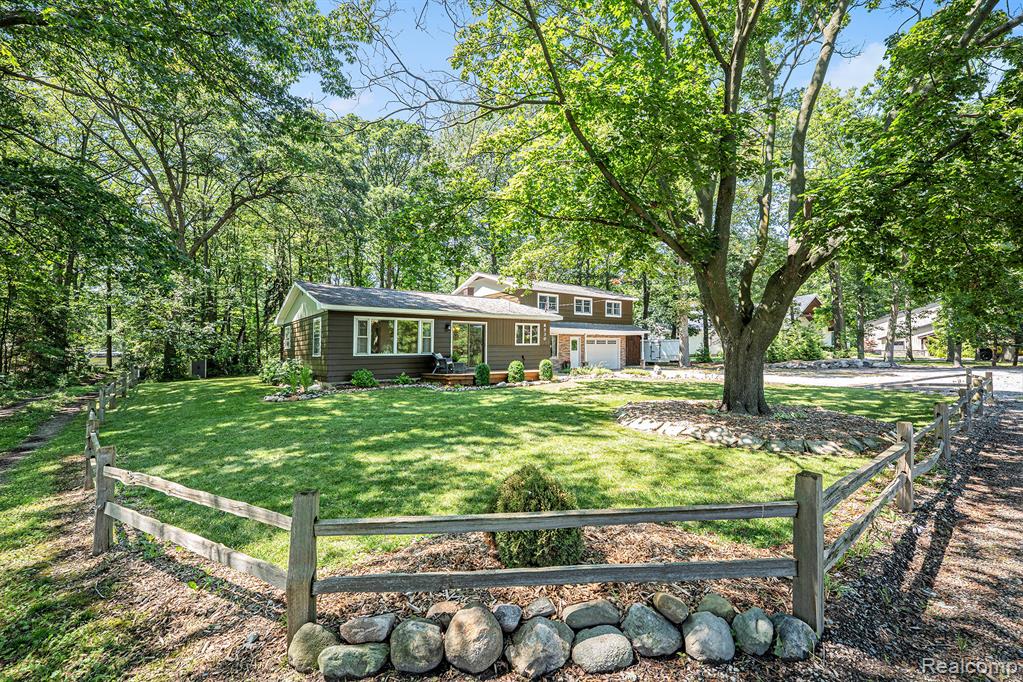 8530 Filion Road, MI — Photo 4