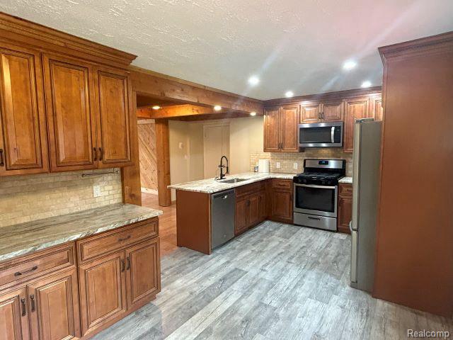 9151 CHAUMONT Drive, Commerce Twp, MI 48382 — Photo 6
