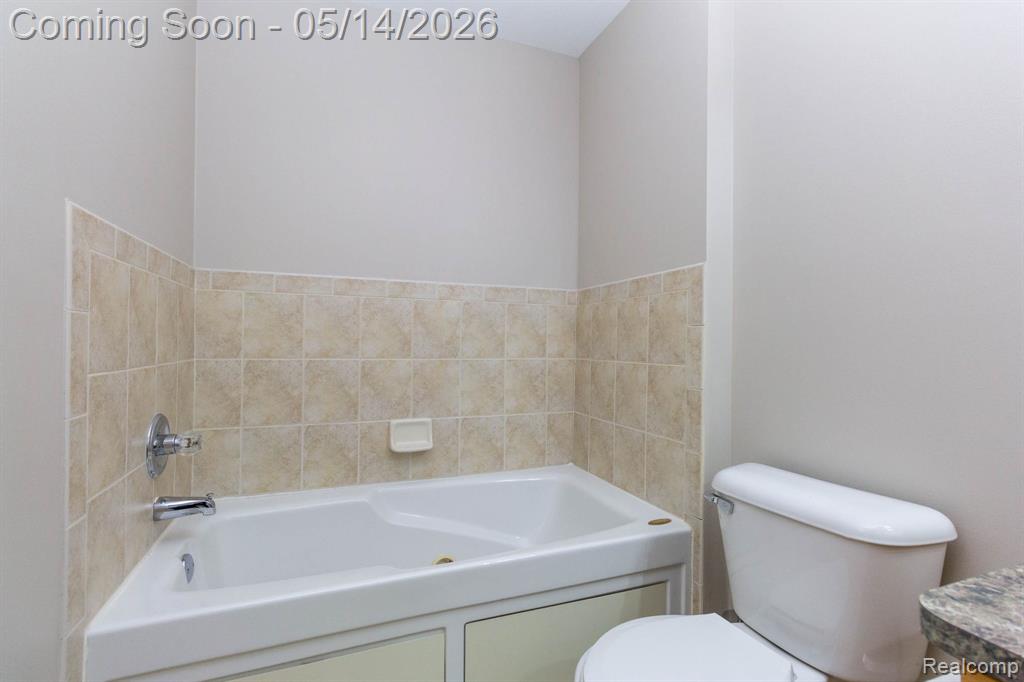 20725 Kenmare Drive, Macomb, MI 48044 — Photo 22