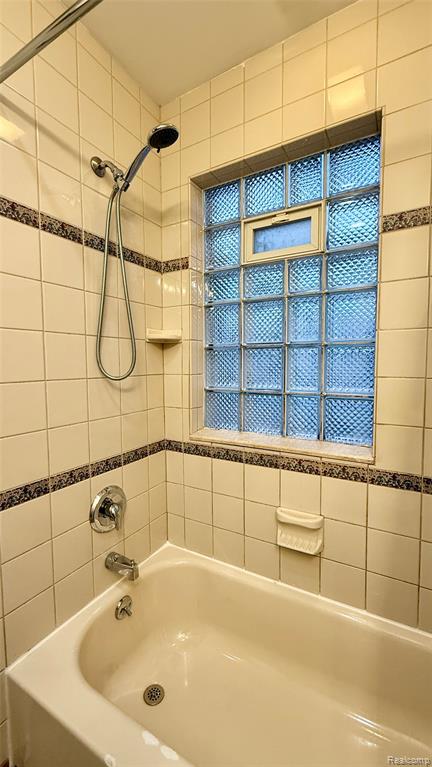 805 Milton Avenue, Hazel Park, MI 48030 — Photo 7
