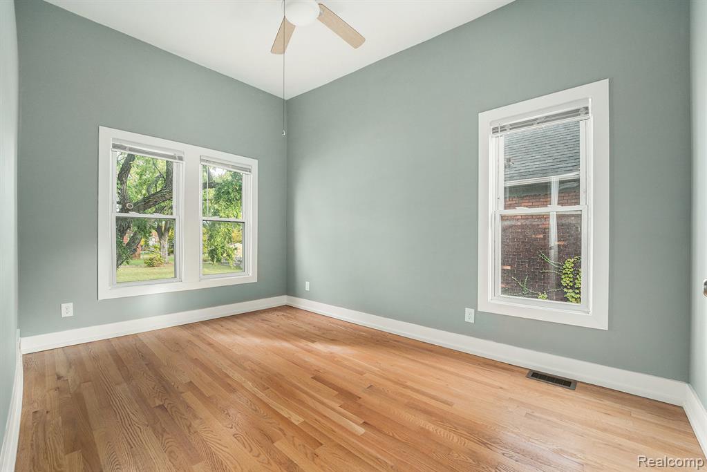206 Marston Street, Detroit, MI 48202 — Photo 11