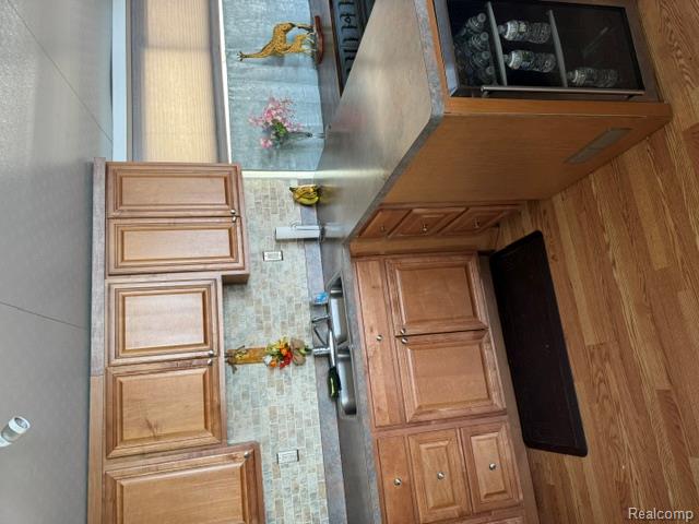 10001 E Goodall Road, 404, Durand, MI 48429 — Photo 16
