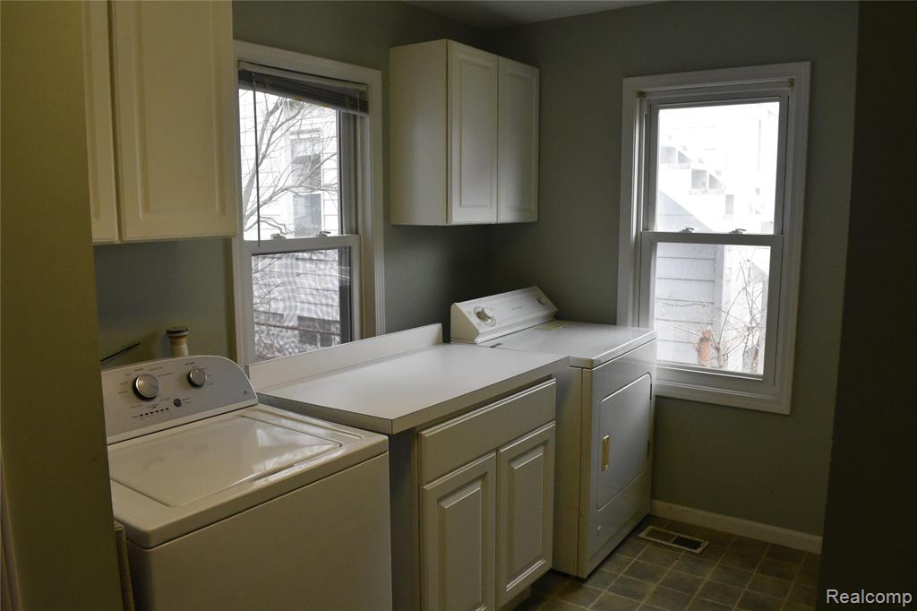 725 W 6th Street, Monroe, MI 48161 — Photo 12