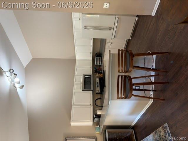 5523 Ashby Court, Waterford, MI 48327 — Photo 10