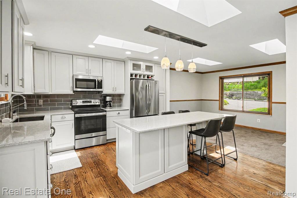 520 W Huron Street, Milford, MI 48381 — Photo 9