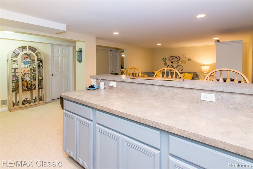 4655 Summer Ridge Drive, 17, Howell, MI 48843 — Photo 28