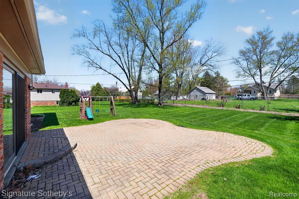 4284 Cherrywood Drive, Troy, MI 48098 — Photo 48
