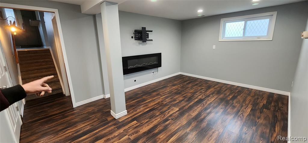 6916 Arcola Street, Garden City, MI — Photo 28
