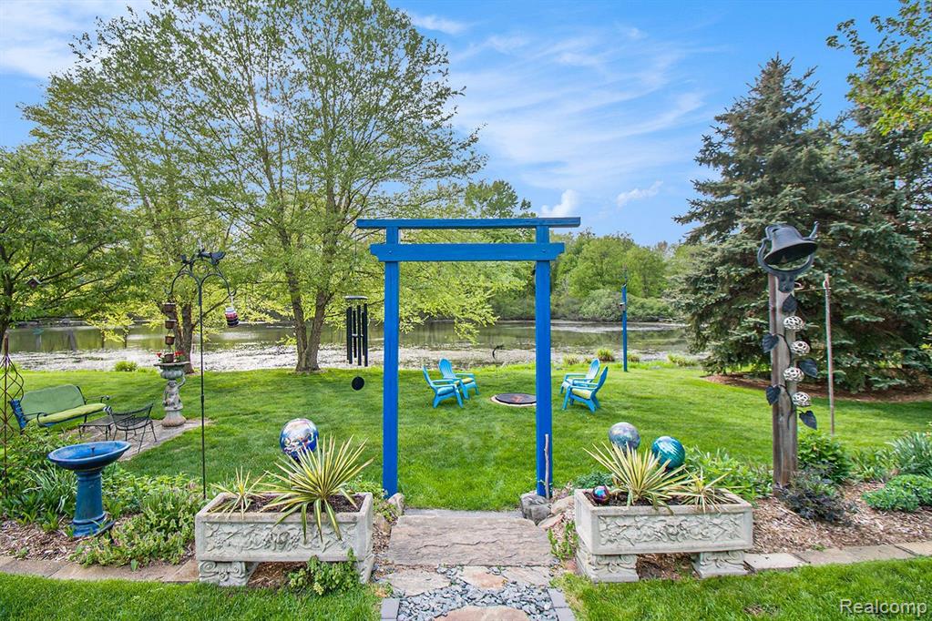 6457 Grand Circle Drive, Brighton, MI 48116 — Photo 24