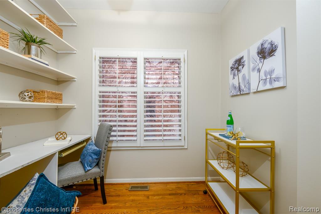 6576 Steeple Ridge, Clarkston, MI — Photo 21