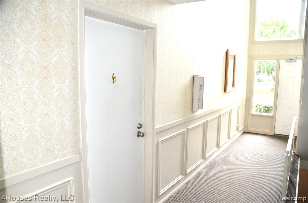 737 E Fox Hills Drive, 180, Bloomfield Hills, MI 48304 — Photo 19