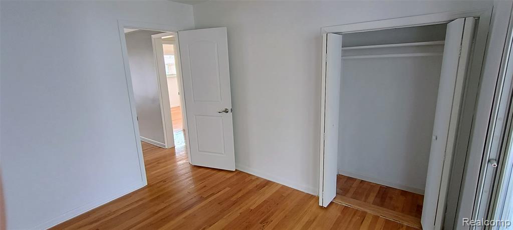 8025 Randy Drive, Westland, MI — Photo 16