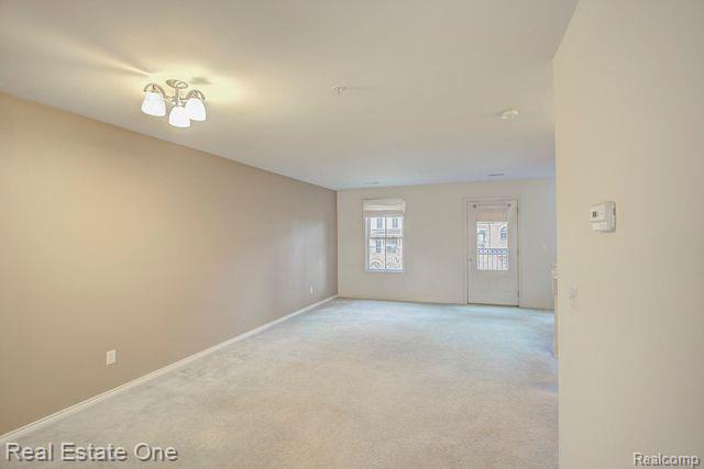 3986 Forester Boulevard, Auburn Hills, MI 48326 — Photo 11