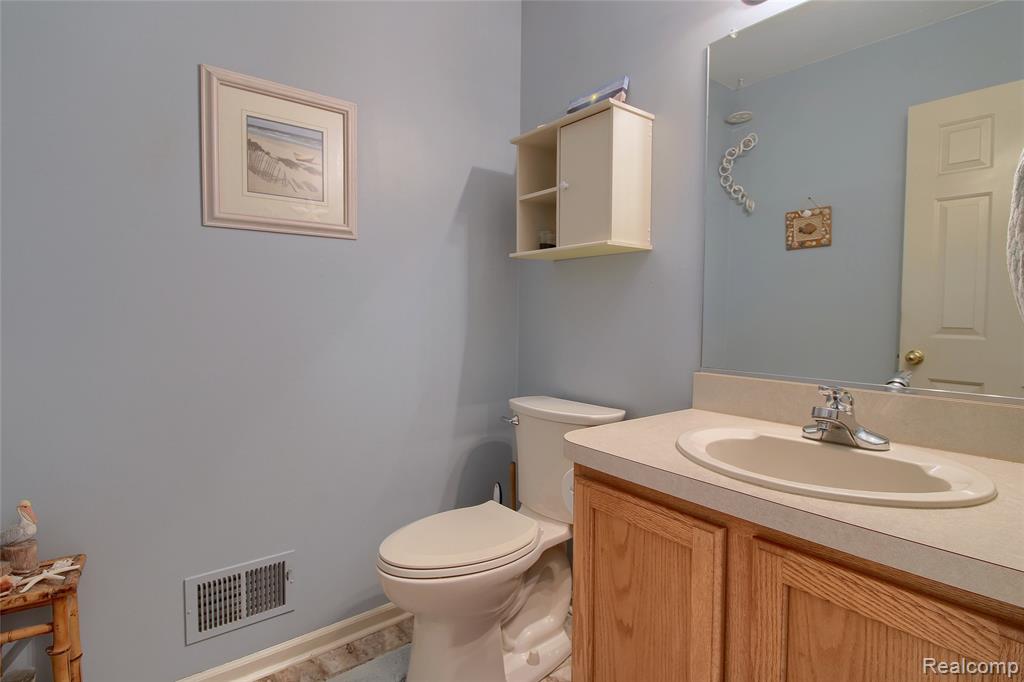 4404 Partridge Lane, Newport, MI 48166 — Photo 17