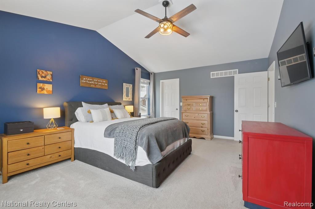 27316 Victoria Road, Novi, MI — Photo 26