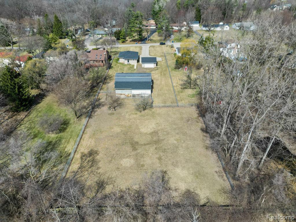 4339 FENMORE Avenue, Waterford, MI 48328 — Photo 43