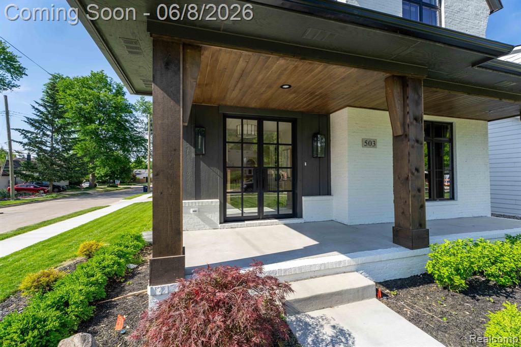 503 GIRARD Avenue, Royal Oak, MI 48073 — Photo 2