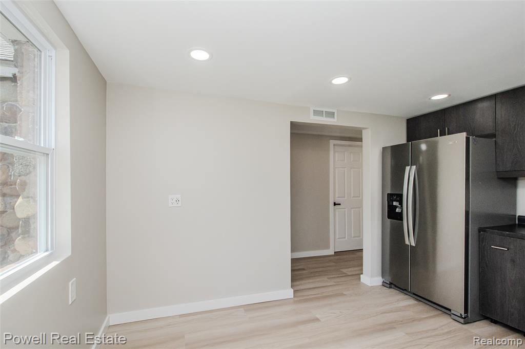 4118 Griswold Road, Port Huron, MI 48060 — Photo 25