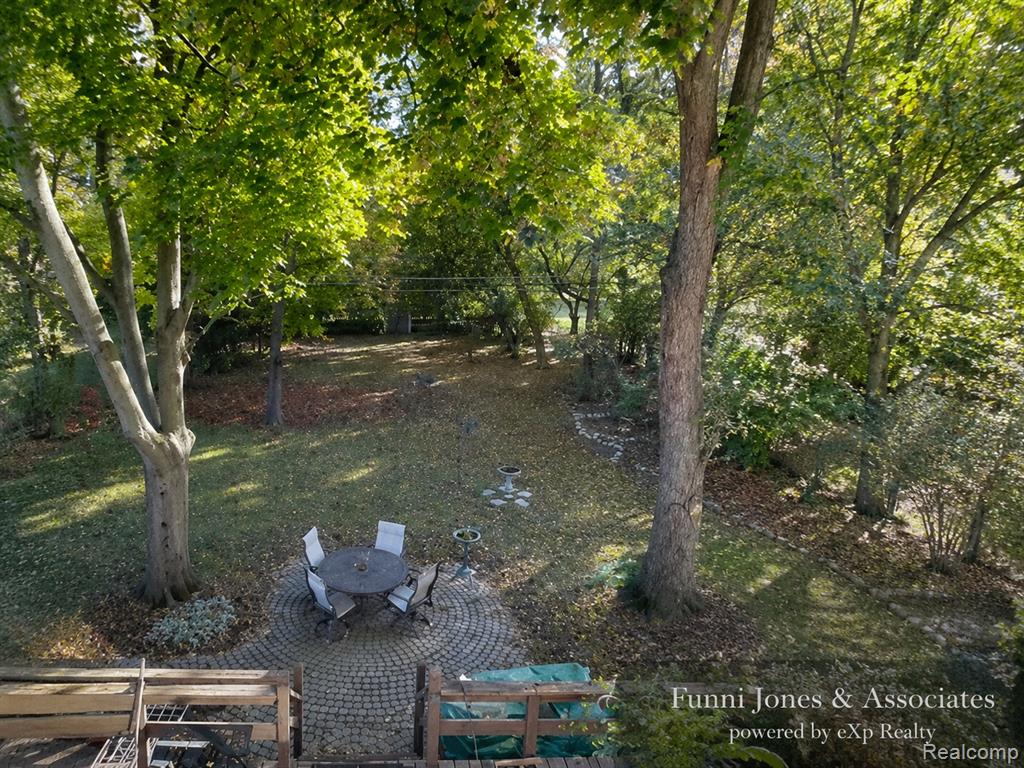 9552 Wayne Road, Livonia, MI 48150 — Photo 17