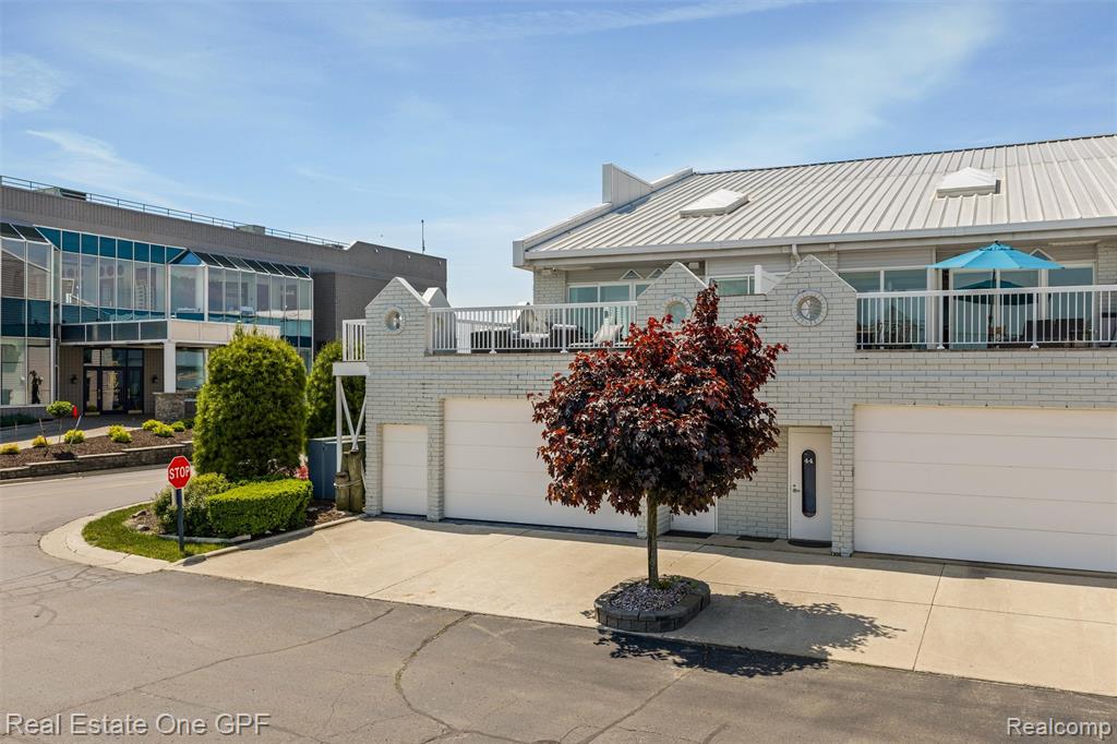 46 Evergreen Drive, 1, Harrison Township, MI — Photo 56