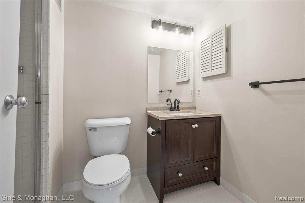 600 W BROWN Street, 102, Birmingham, MI 48009 — Photo 31