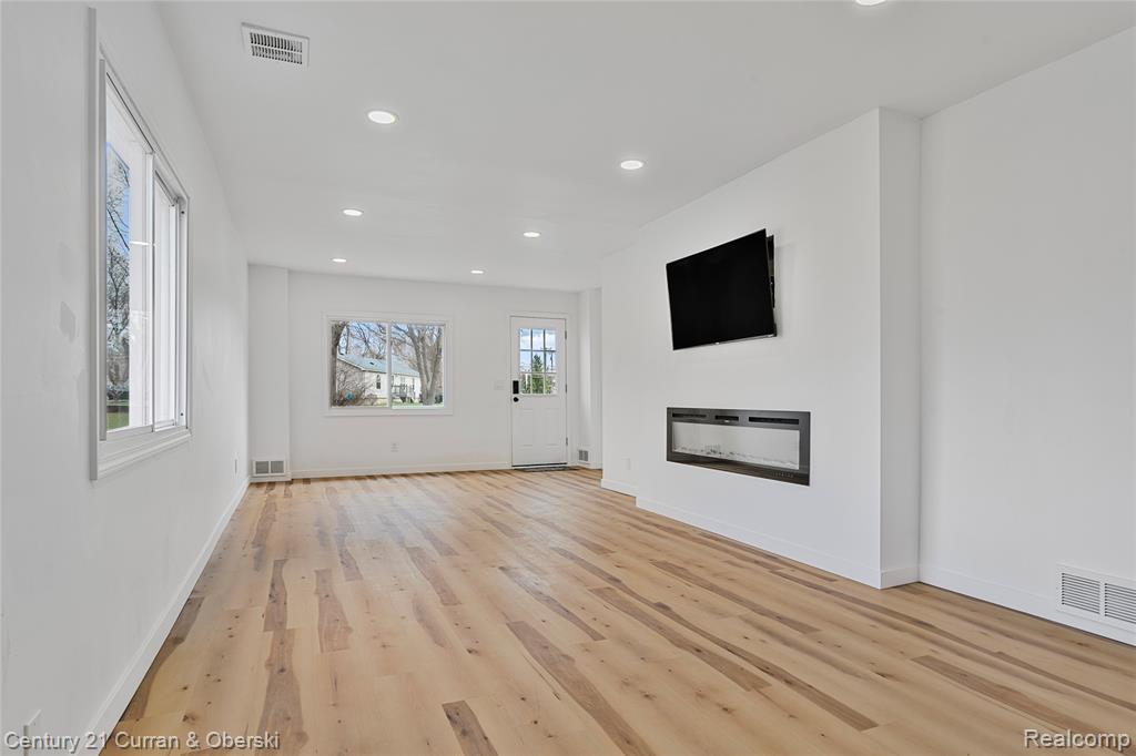 4399 2nd Street, Newport, MI 48166 — Photo 4