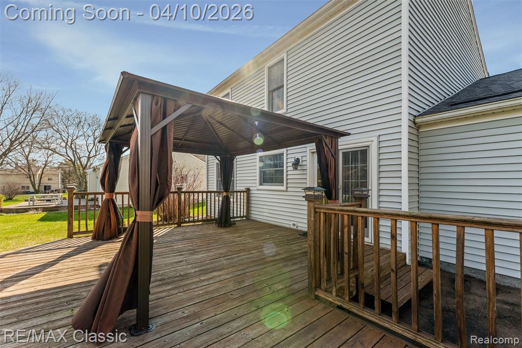 44640 Yorkshire Drive, Novi, MI — Photo 37