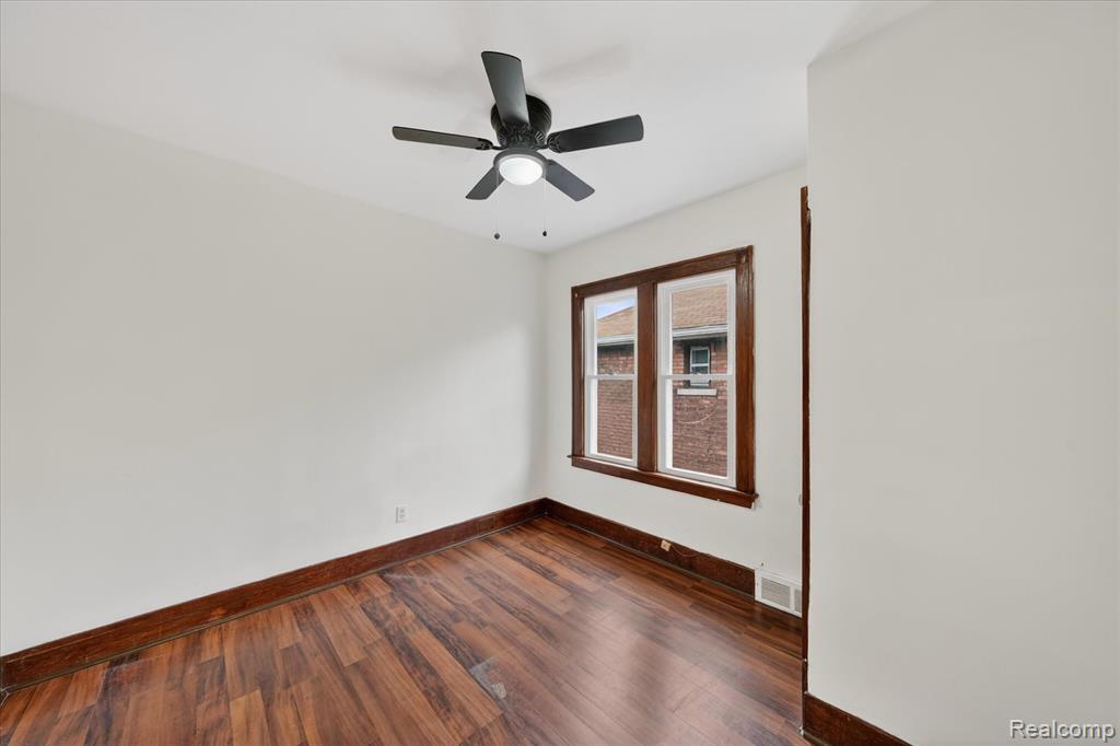 368 Piper Boulevard, Detroit, MI 48215 — Photo 32