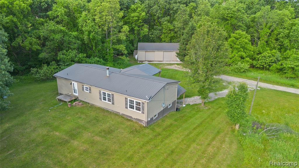 2190 Seymour Lake Road, Ortonville, MI 48462 — Photo 31