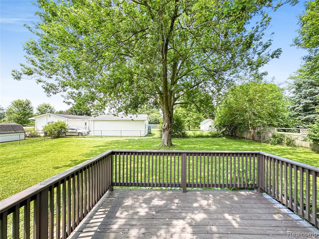 5552 Liberty Bell Road, Grand Blanc, MI 48439 — Photo 6