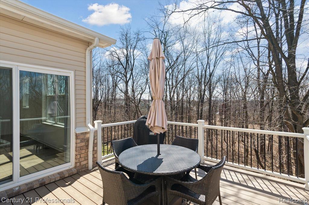 2843 DILLON Drive, Ann Arbor, MI 48105 — Photo 47
