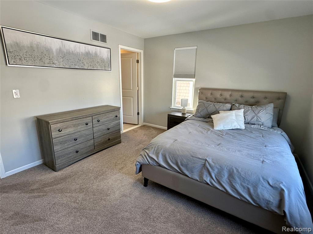 2500 Normandy Road, Royal Oak, MI, 48073