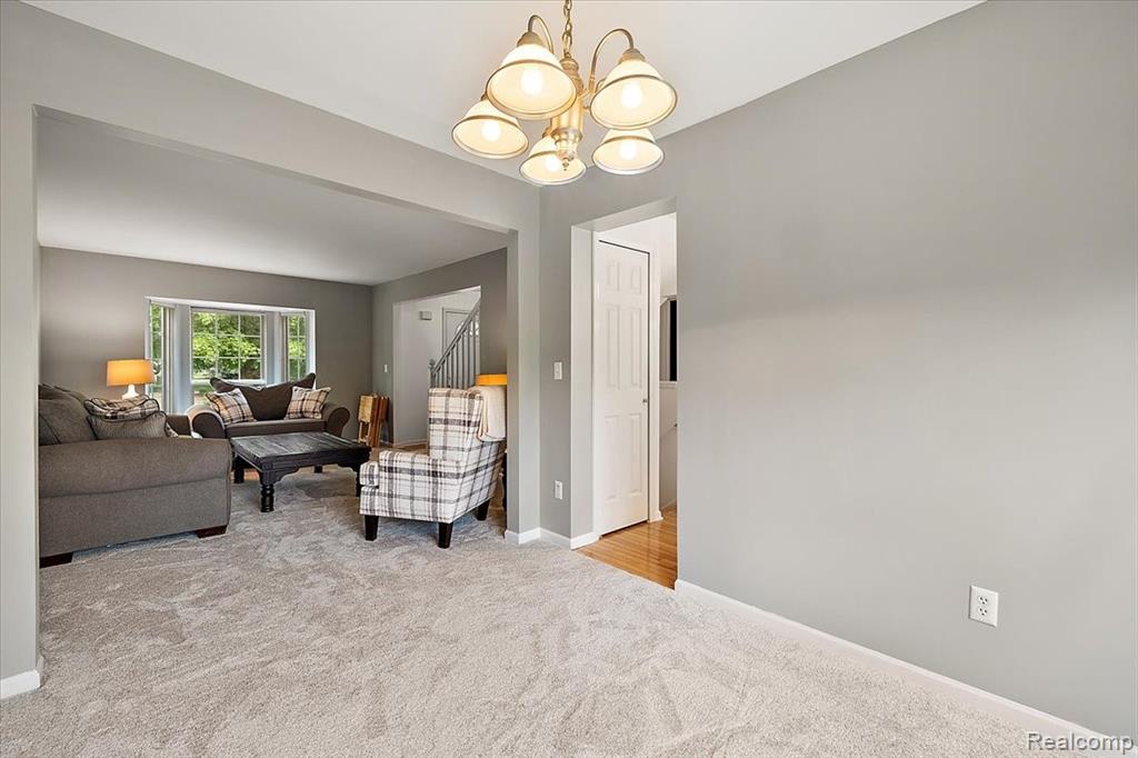 437 Cherry Hills Court, Oxford, MI 48371 — Photo 18
