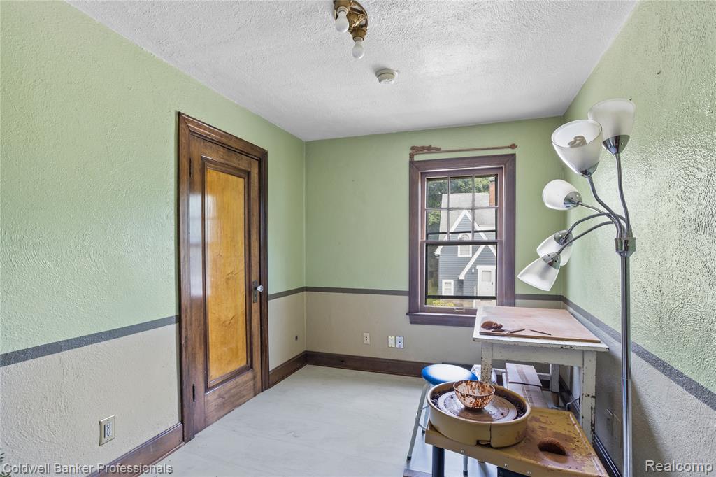 122 Linden Court, Ypsilanti, MI 48197 — Photo 17